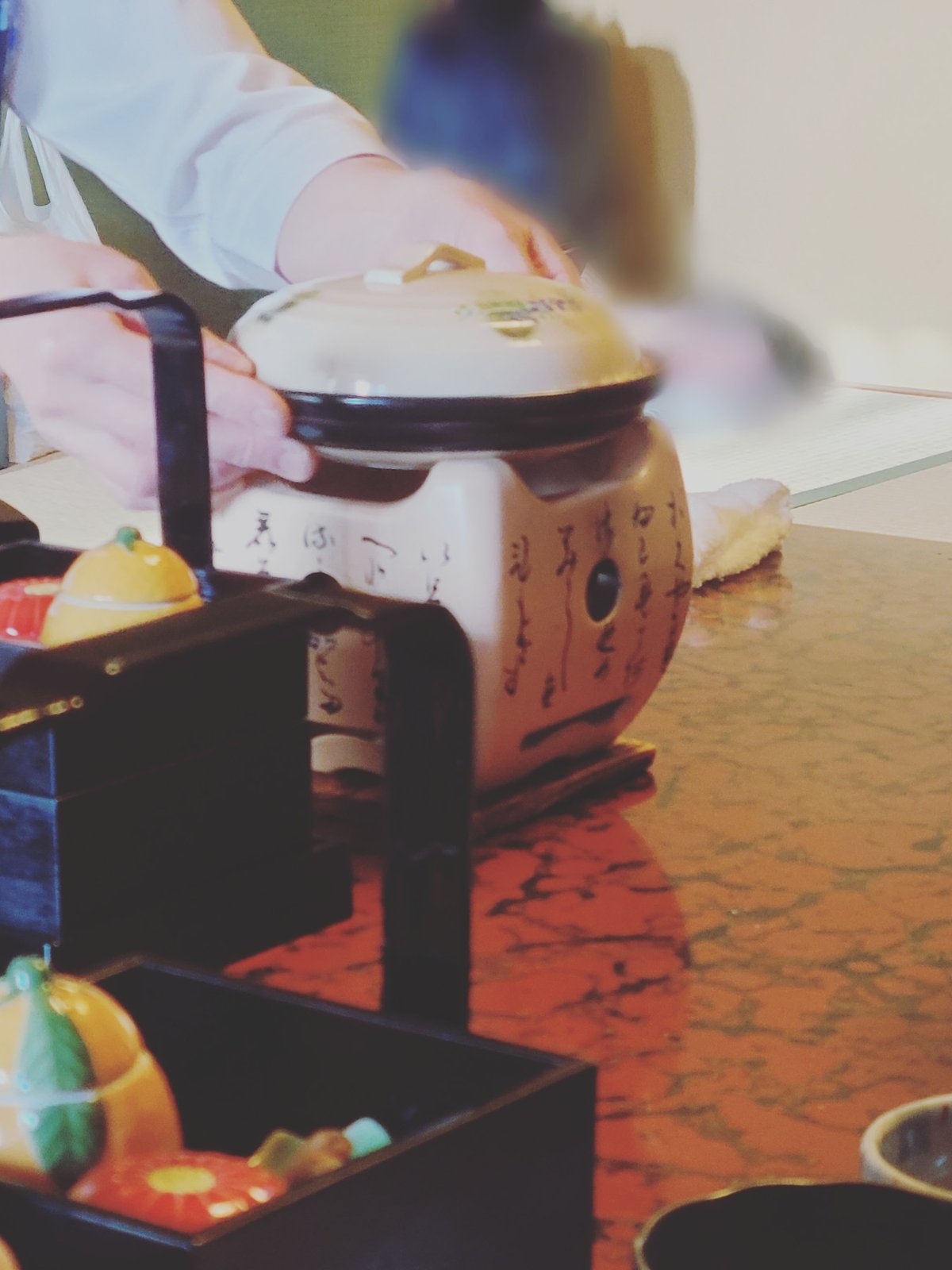 二つ折り財布